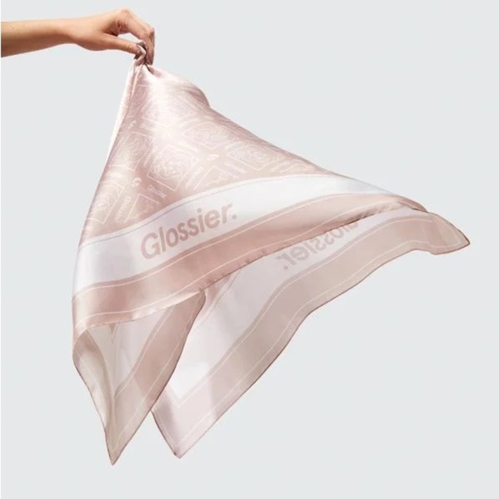 GLOSSIER silk bandana!